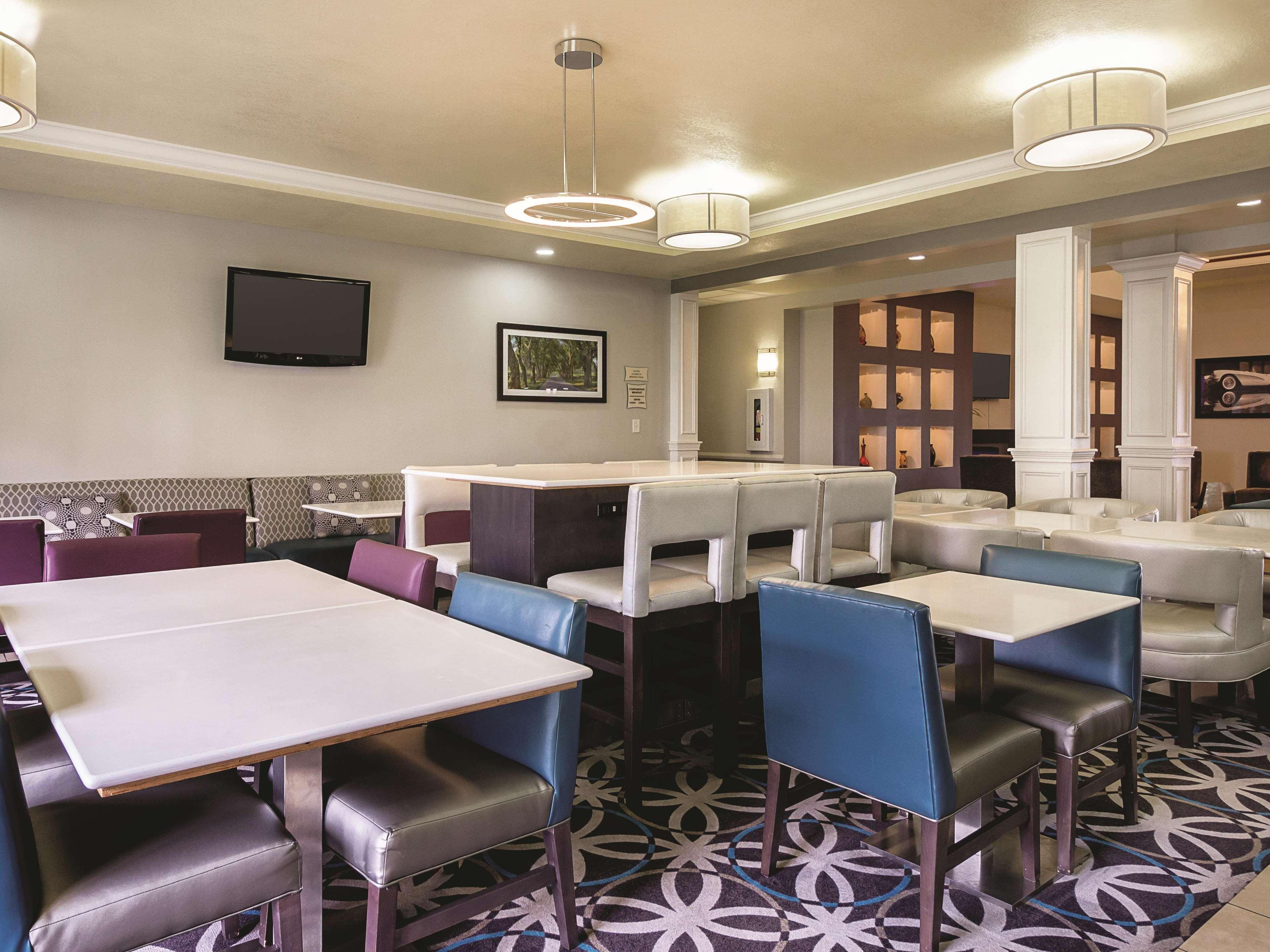 La Quinta By Wyndham באולינג גרין מראה חיצוני תמונה
