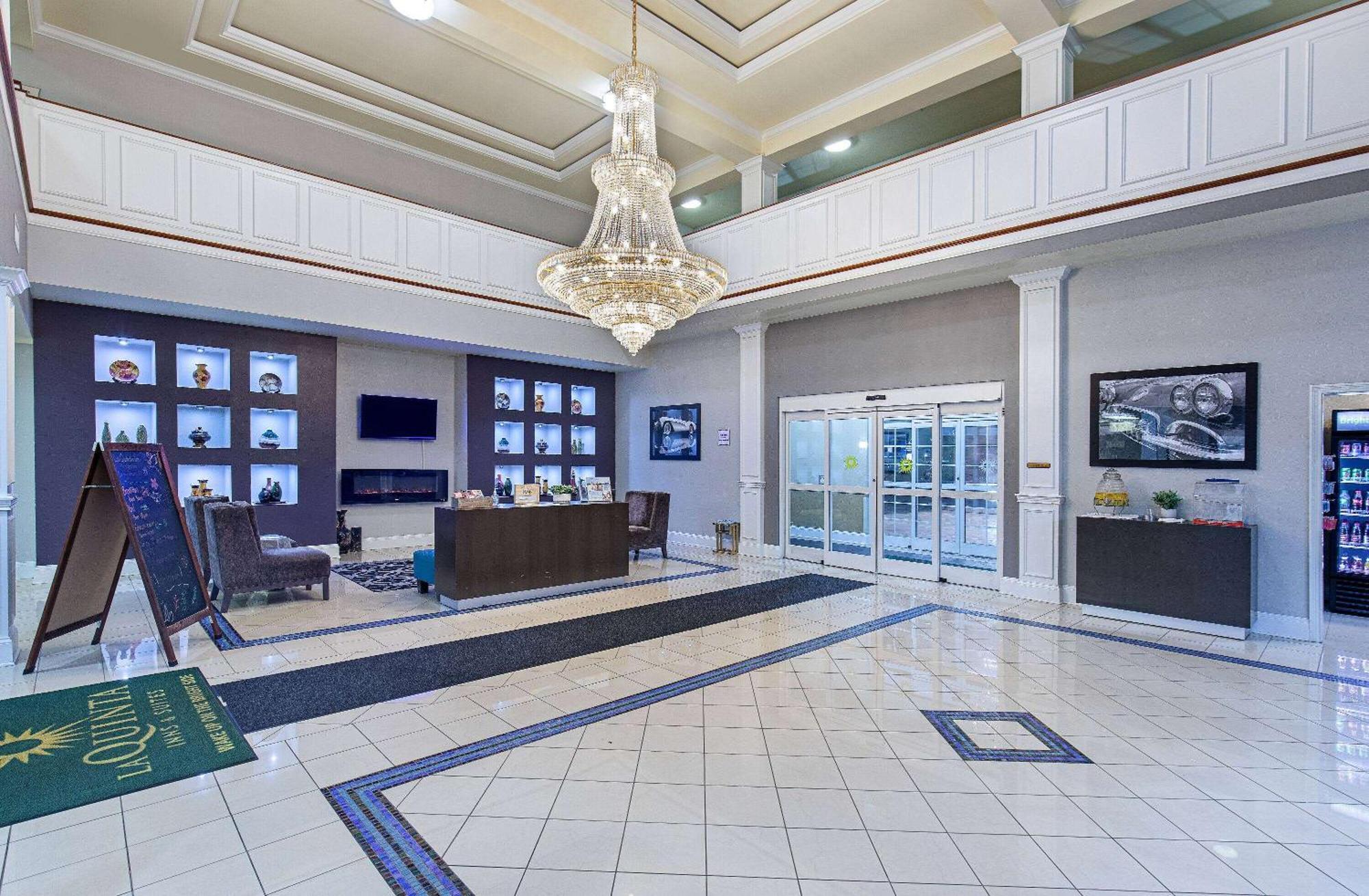 La Quinta By Wyndham באולינג גרין מראה חיצוני תמונה